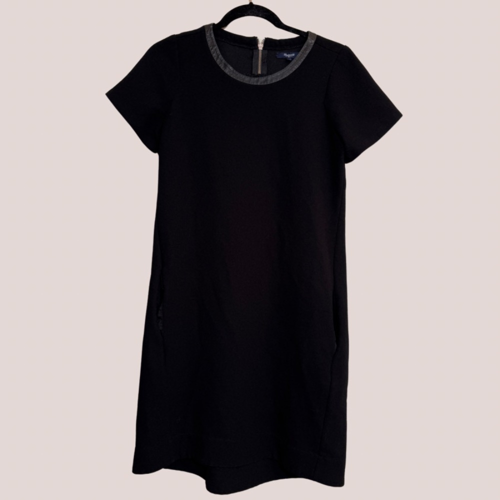 Madewell • Black Leather Trim Neckline Tee Dress Short Sleeve w/ Pockets • Sz XS